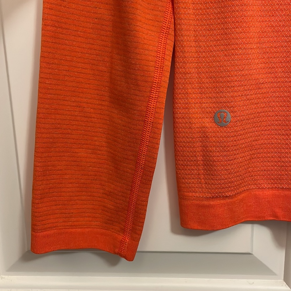 Lululemon - Picture 9 of 13